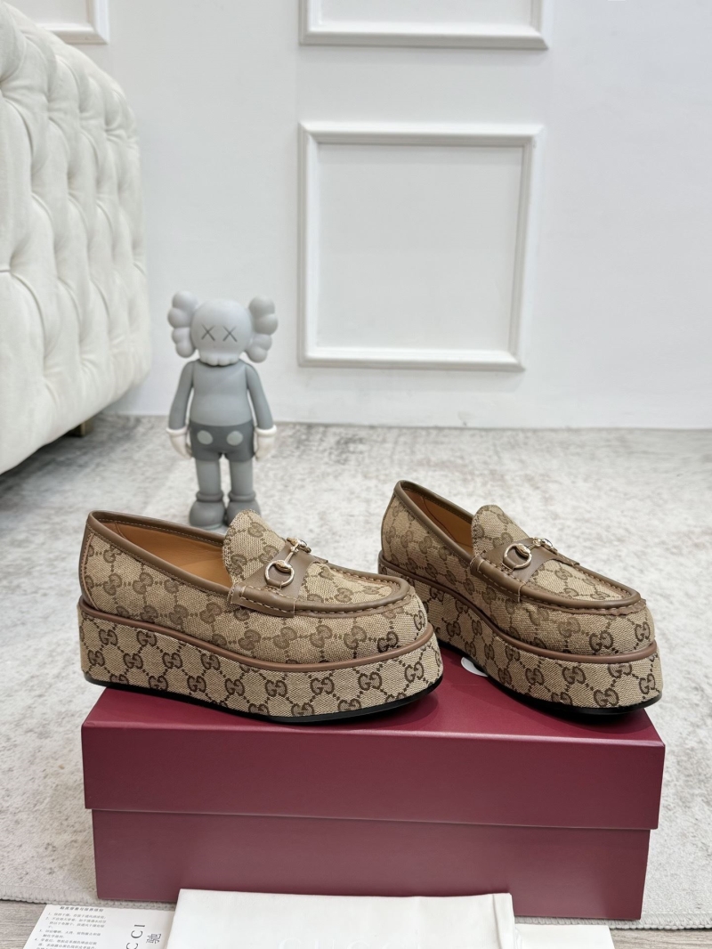 Gucci Leather Shoes